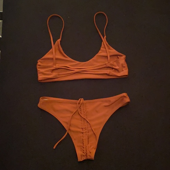 2 complete Zaful bikinis s - Picture 3 of 5